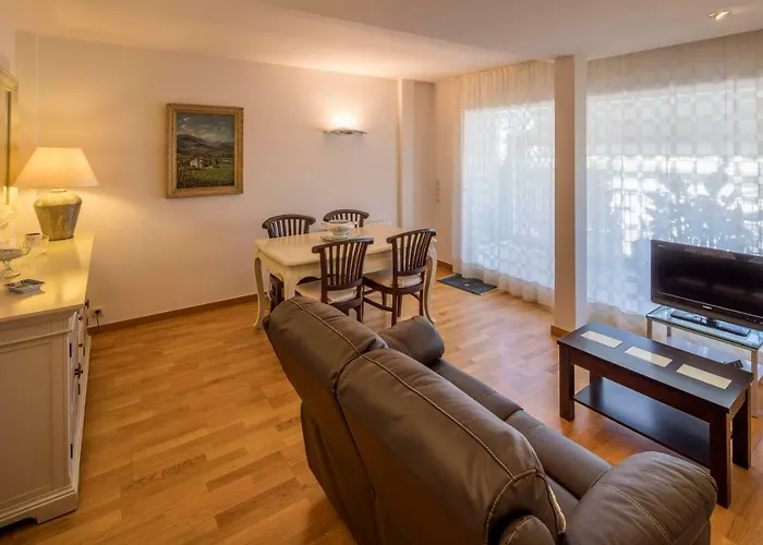 Atico Con Gran Terraza En El Corazon De Girona