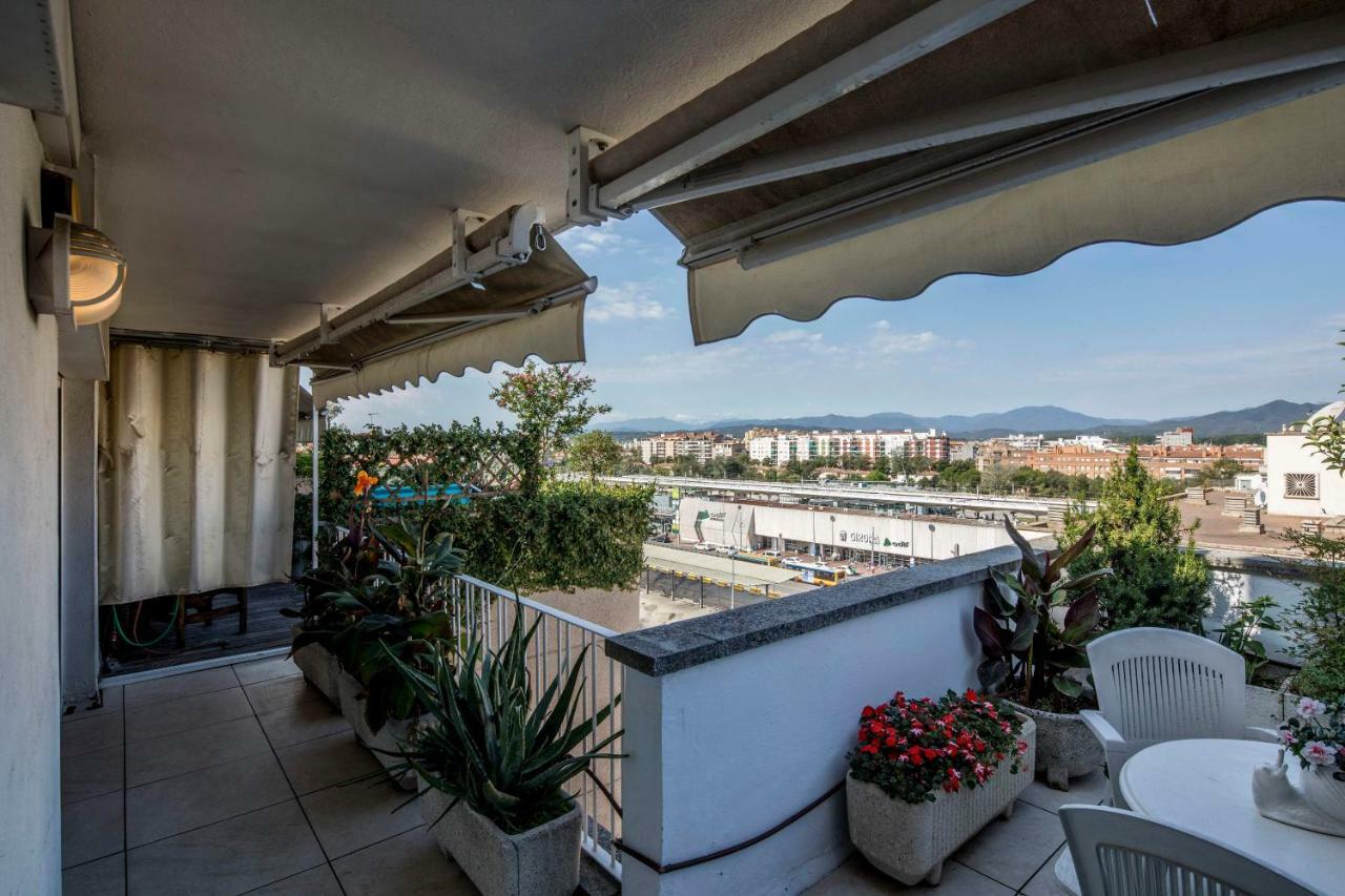 Atico Con Gran Terraza En El Corazon De